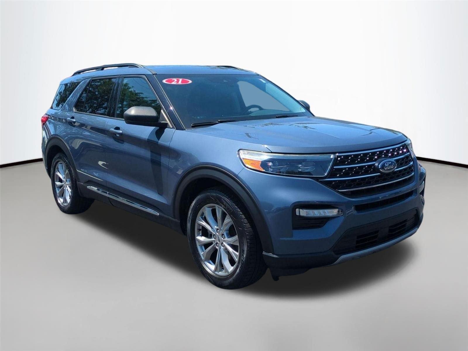 Used 2021 Infinite Blue Metallic Tinted Clearcoat Ford XLT image 20