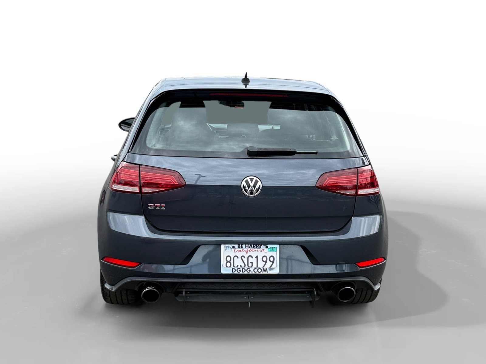 Used 2018 Blue Metallic Volkswagen 2.0T S image 4