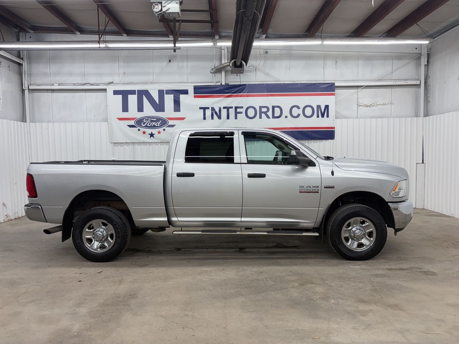 2015 RAM 2500 Tradesman Crew Cab 4WD