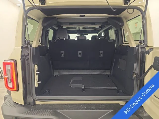 New 2026 Desert Sand Ford Badlands® image 17