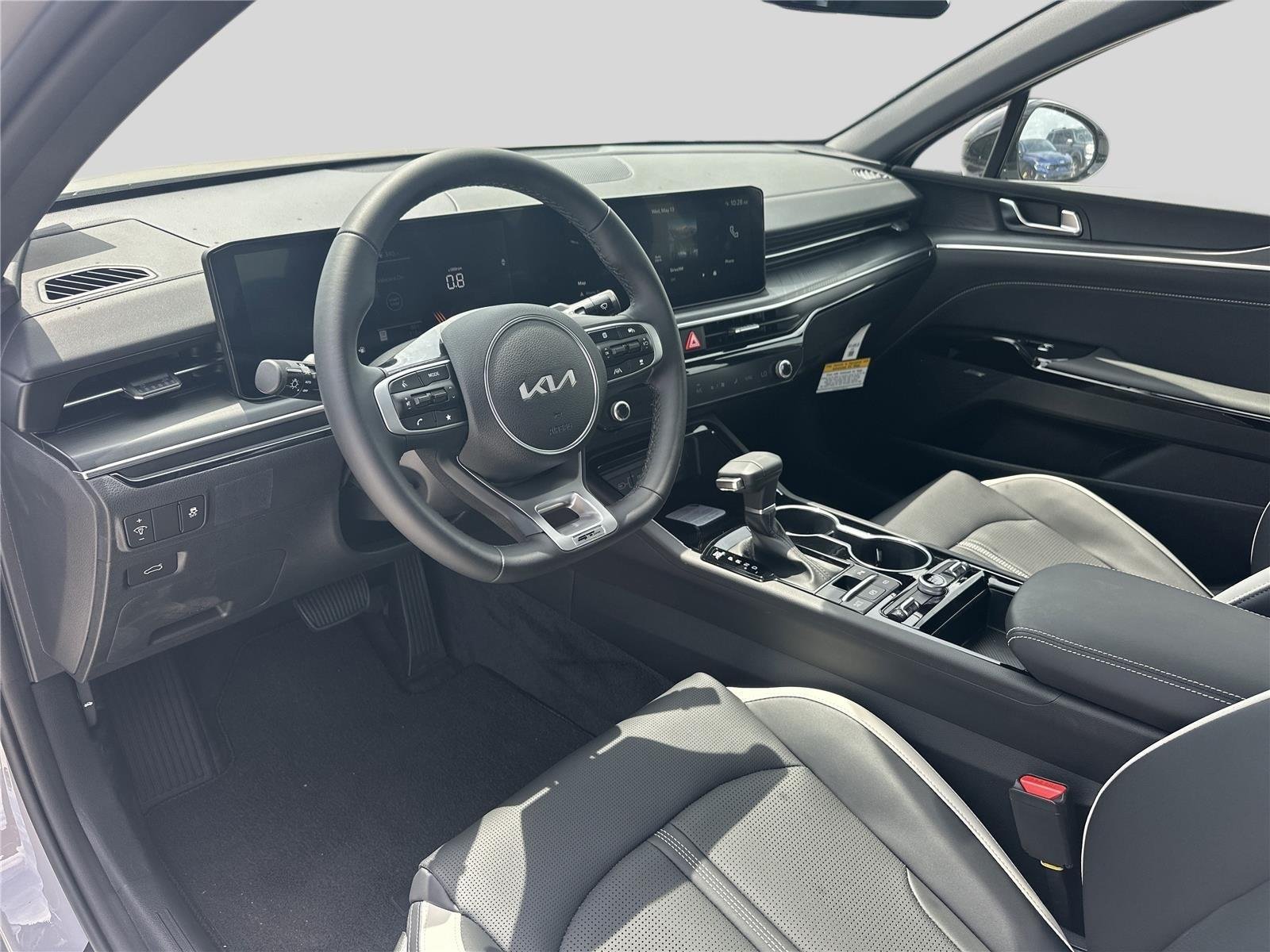 New 2026 Wolf Gray Kia GT-Line image 35