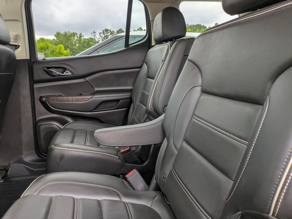 Used 2023  GMC Denali image 15