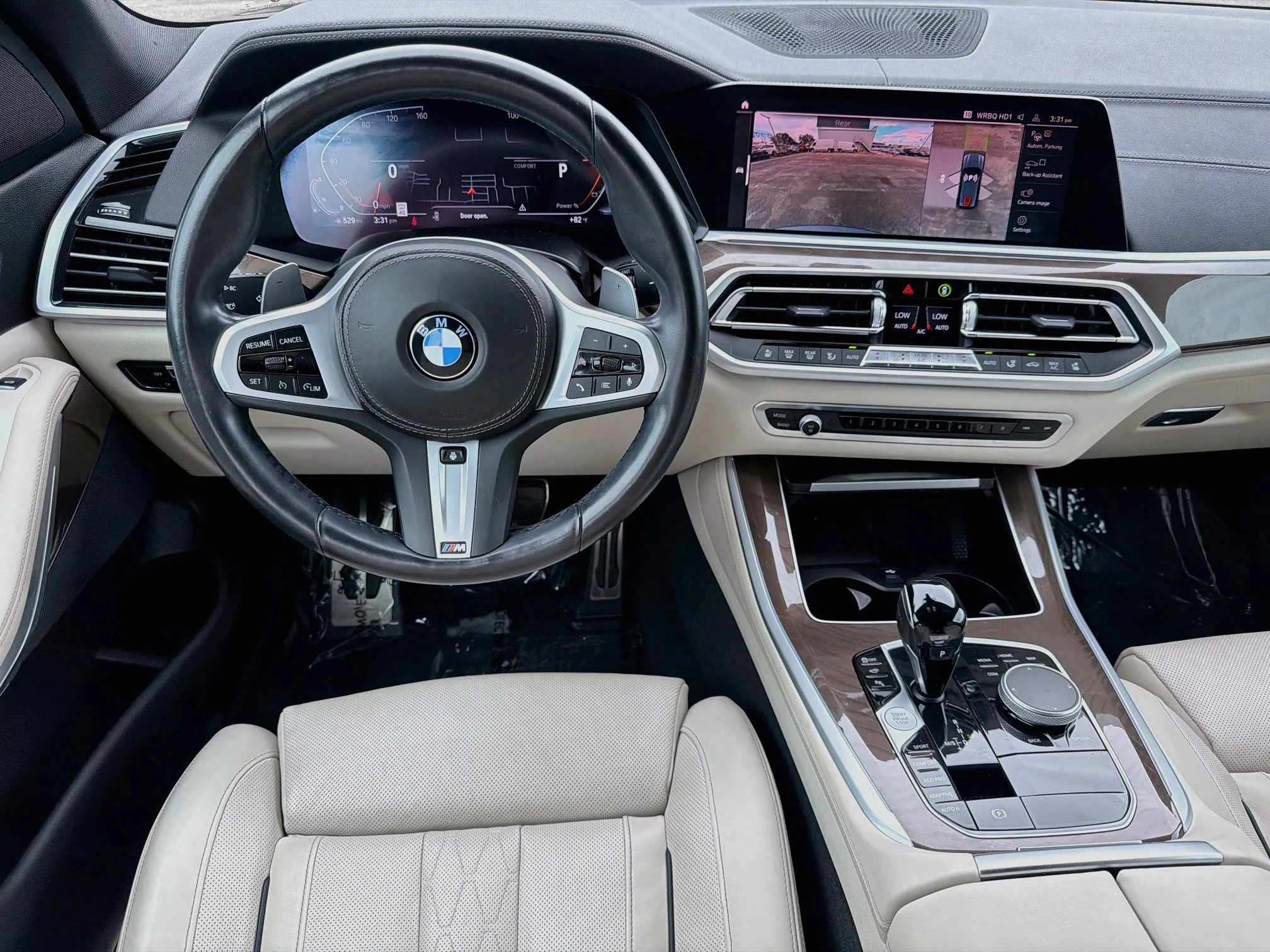 Used 2022 Arctic Grey Metallic BMW sDrive40i image 17