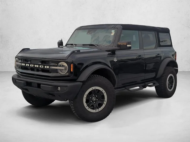 2023 Ford Bronco Outer Banks