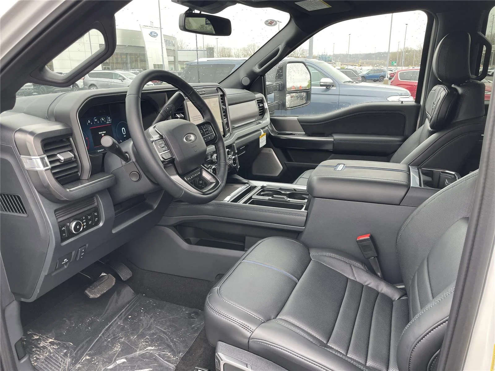 New 2026 Star White Metallic Tri-Coat Ford Platinum image 6