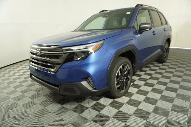 New 2026 DAYBREAK BLUE PEARL Subaru Limited Hybrid image 3