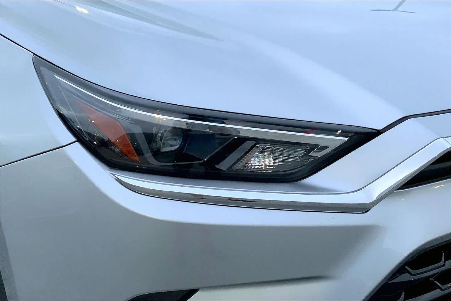 Used 2025 Celestial Silver Metallic Toyota XLE image 27