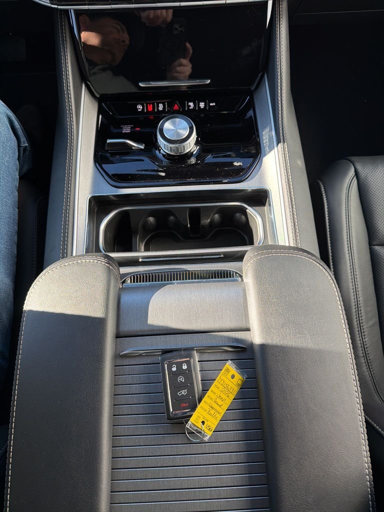2026 Jeep Grand Wagoneer Limited Altitude - Photo 25