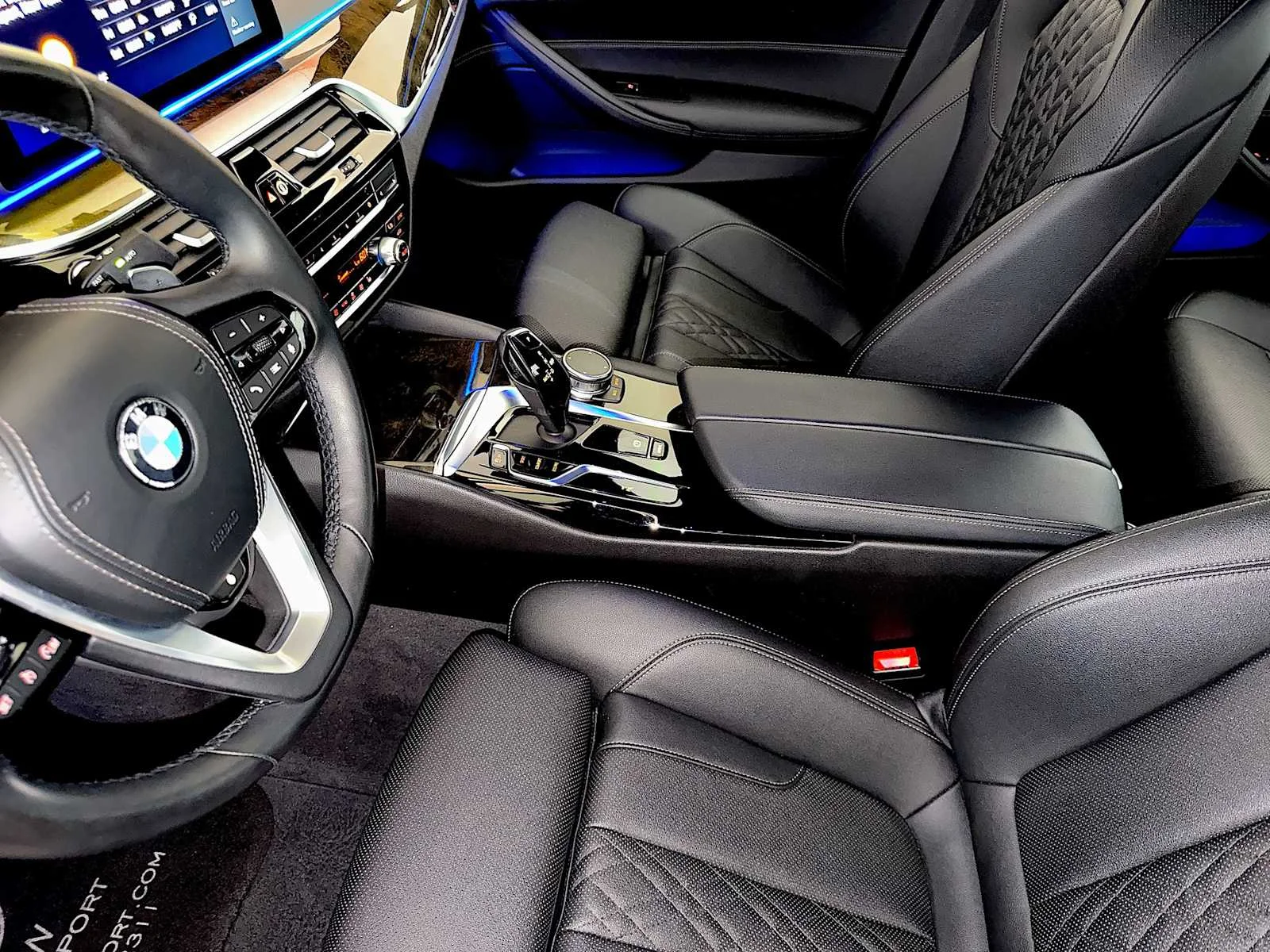 2023 BMW 5 Series 530i - Photo 19