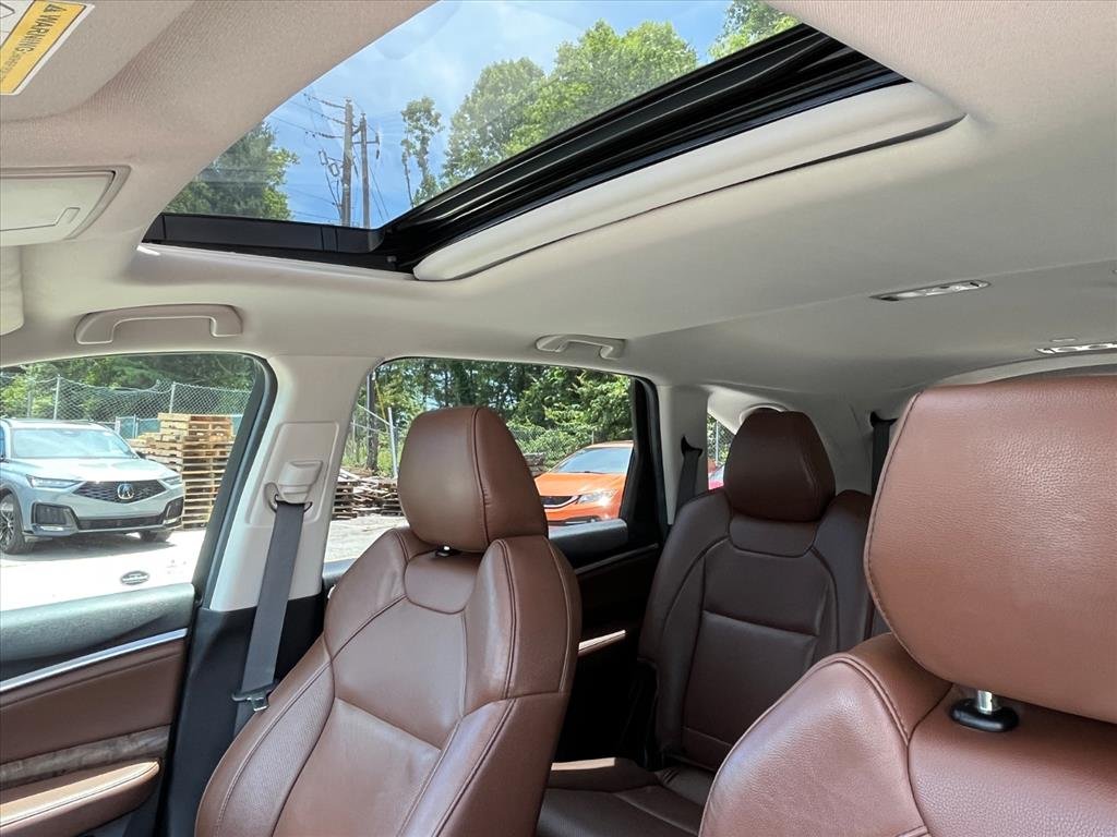 Certified Used 2019 White Diamond Pearl Wa Acura SH-AWD w/Tech image 9