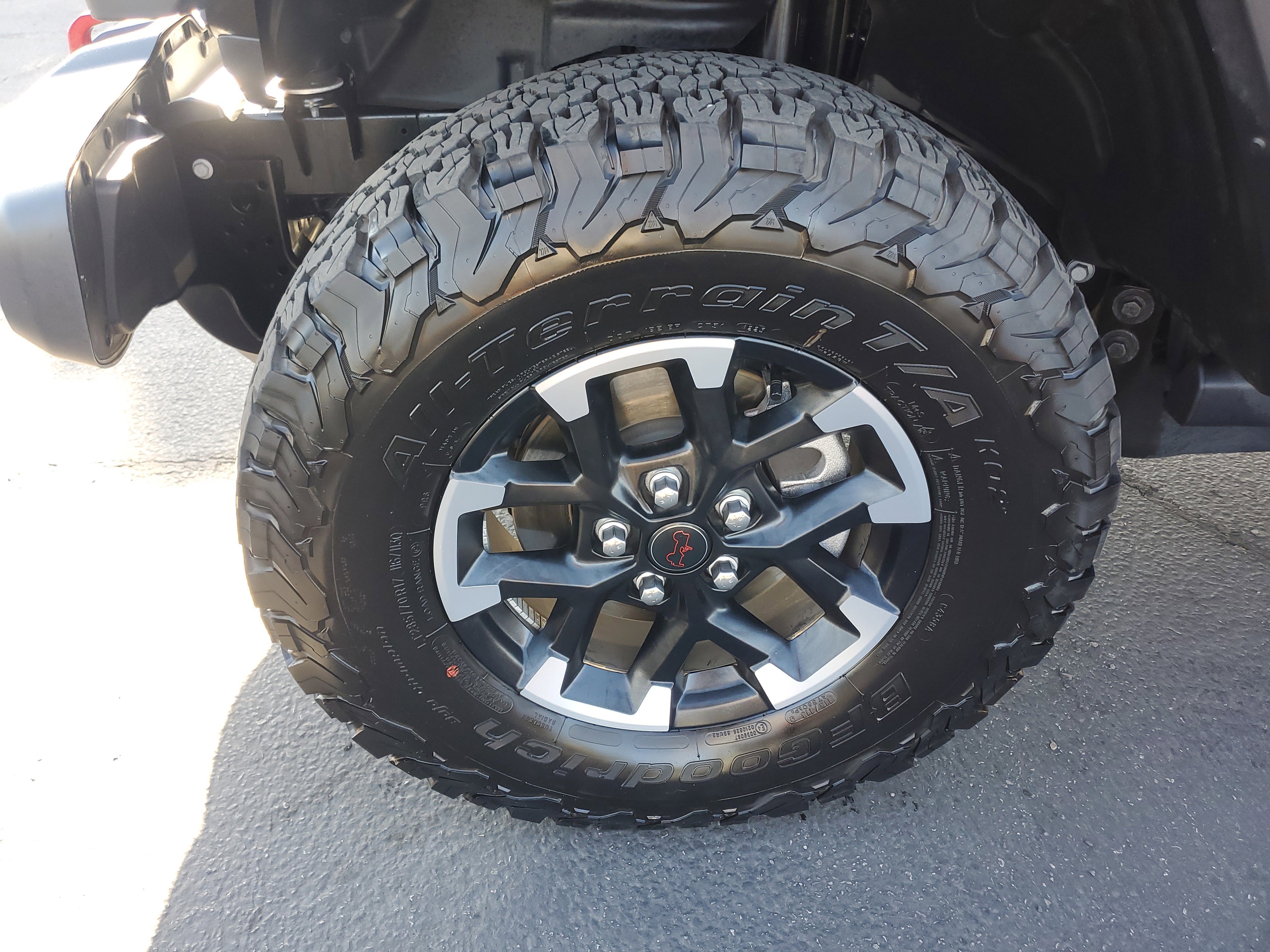 Certified Used 2026 Gray Jeep Rubicon image 9
