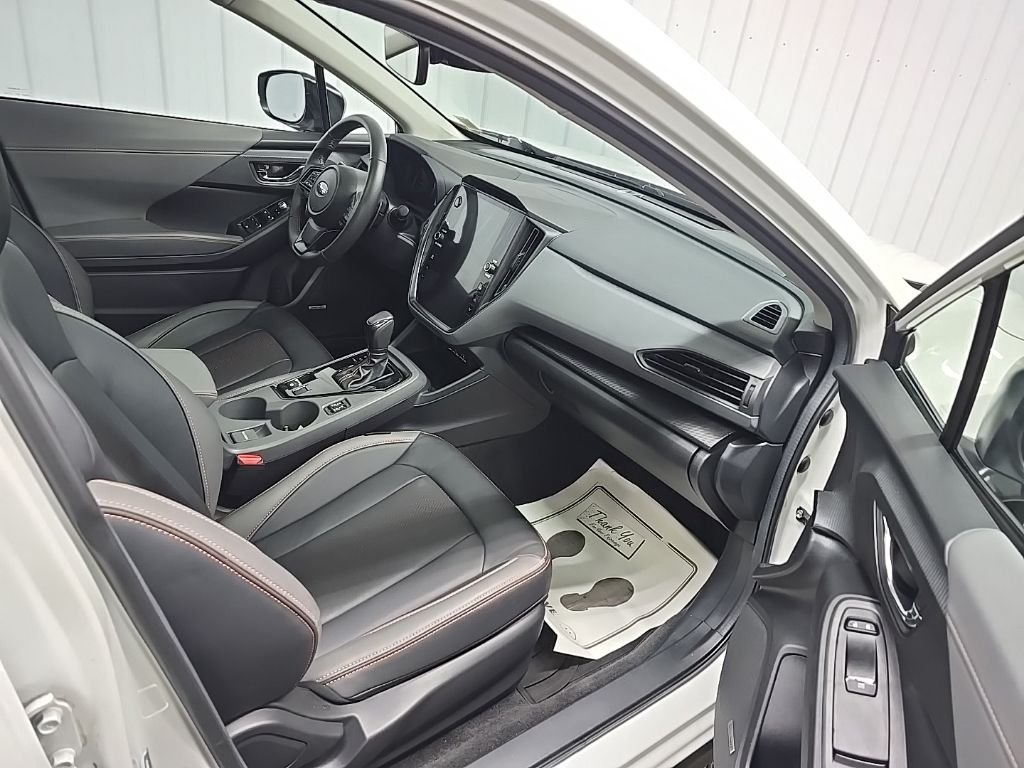 2025 Subaru Crosstrek Limited - Photo 17