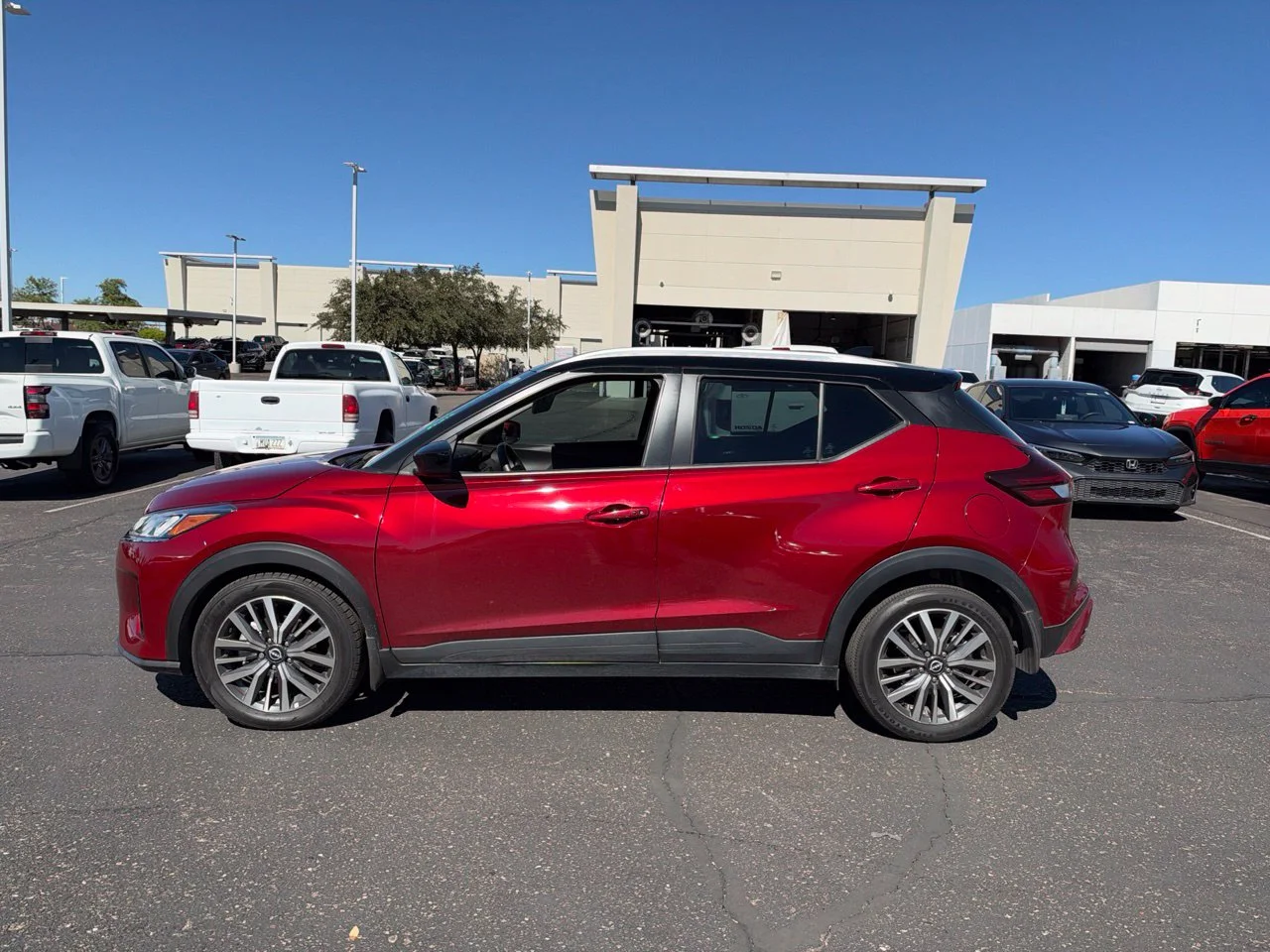 Used 2023 Scarlet Ember Tintcoat Super Black Nissan SV image 7