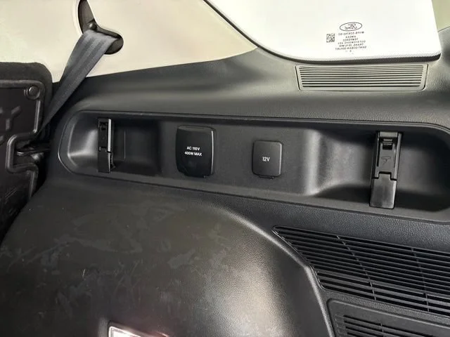 Used 2021  Ford Badlands image 25