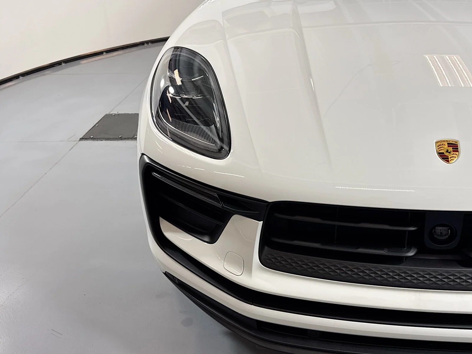 New 2026 White Porsche  image 28