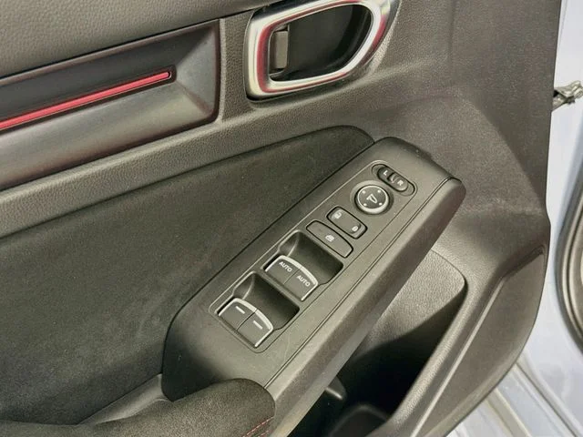 Used 2024 Gray Honda  image 18
