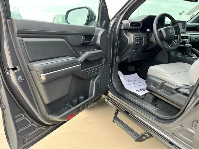 2026 Toyota Tacoma SR5 - Photo 14