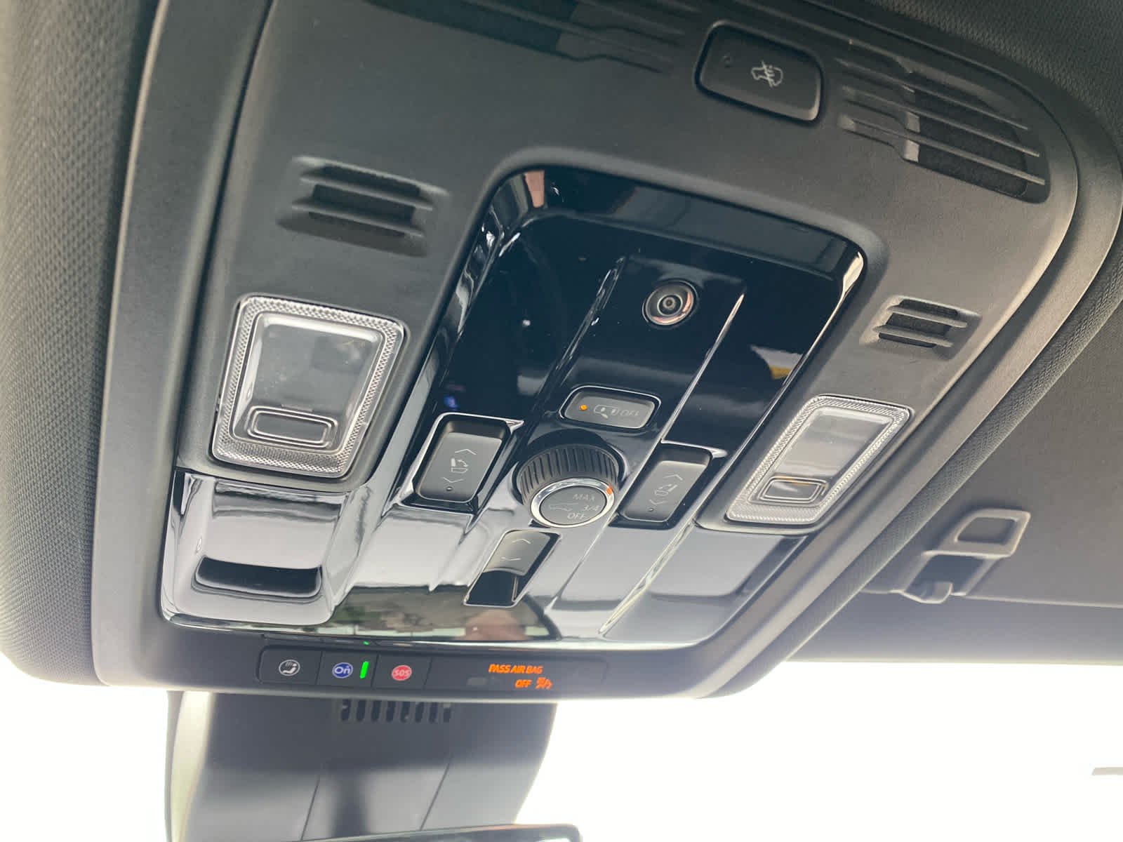 2026 GMC Yukon AT4 - Photo 23