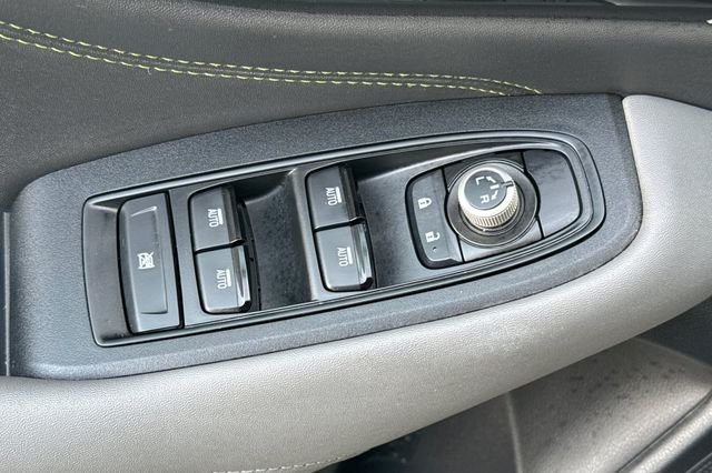 Used 2025 White Subaru Onyx Edition image 13
