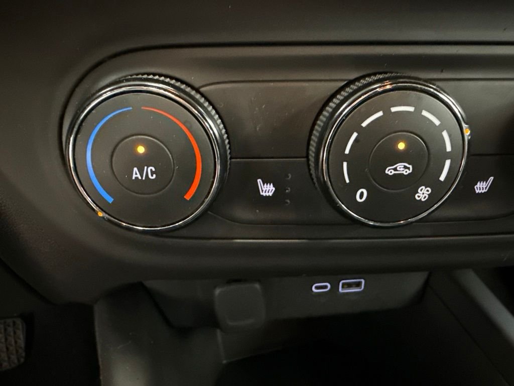Used 2024 Gray Chevrolet 1RS image 30