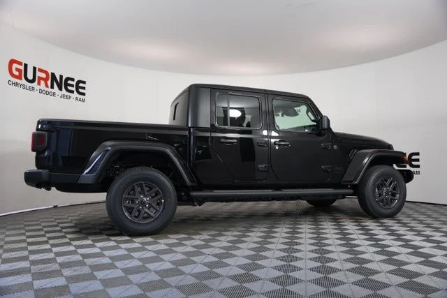 New 2026 Black Clear-Coat Exterior Paint Jeep Sport S image 39