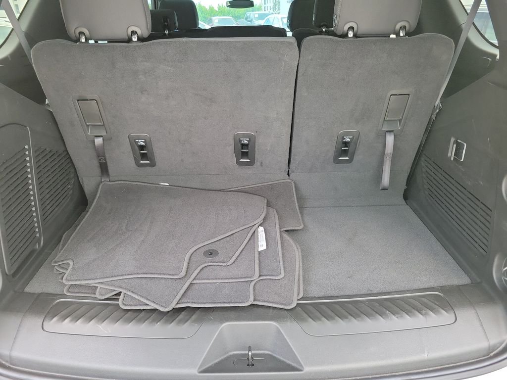 Used 2024 White Chevrolet LS image 8