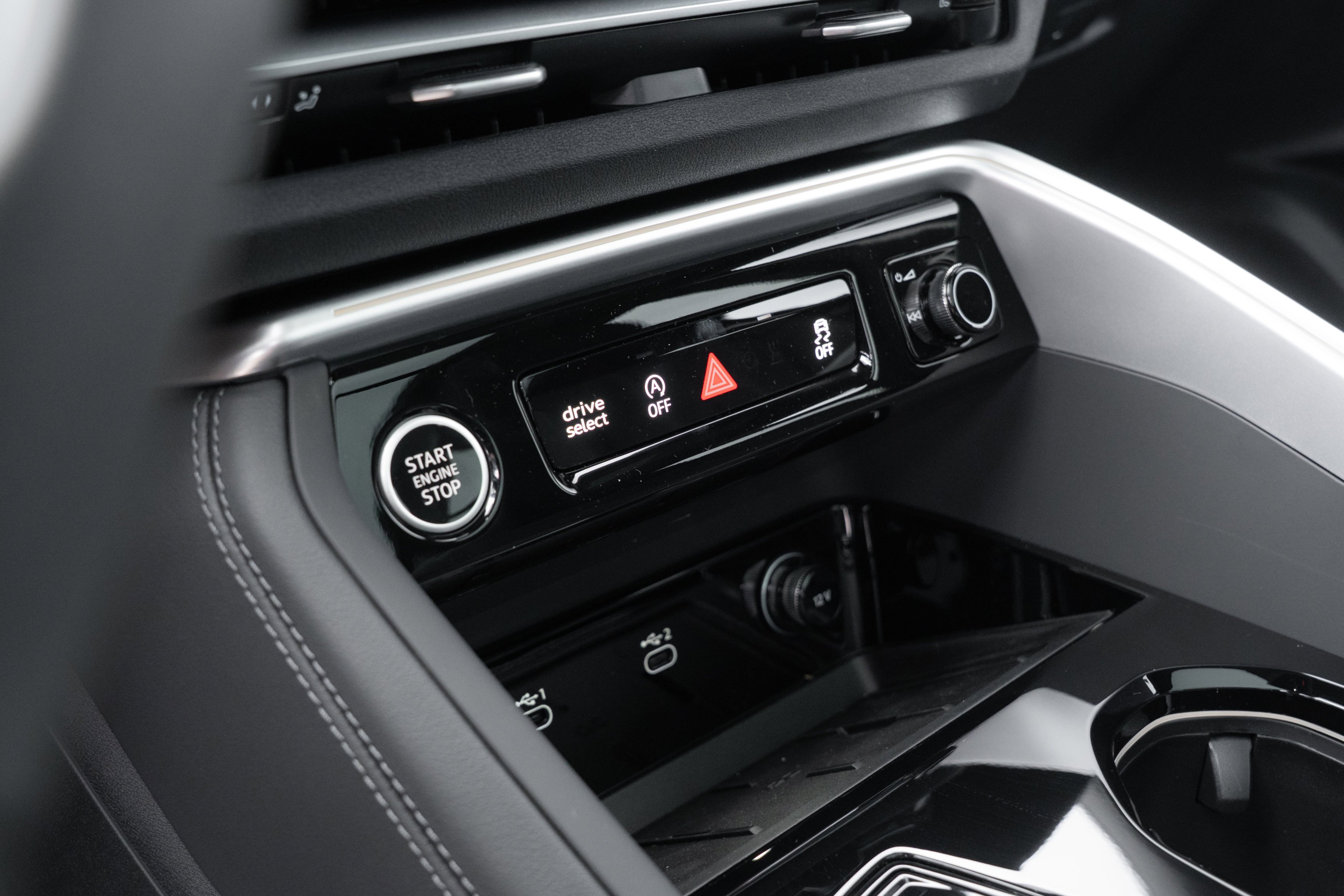 2025 Audi Q5 Premium Plus - Photo 14