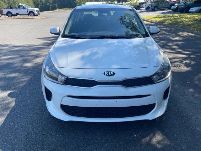 Used 2020 White Kia LX image 8