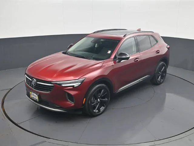Used 2022 Red Buick Preferred image 13