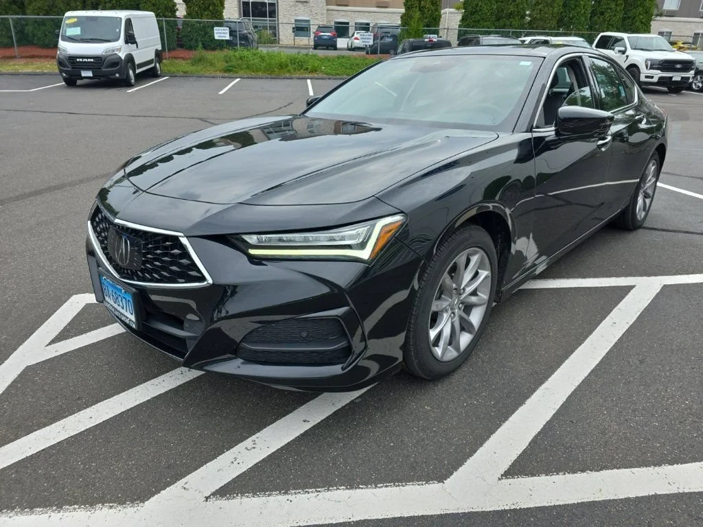 Used 2021 Majestic Black Pearl Acura Base image 7