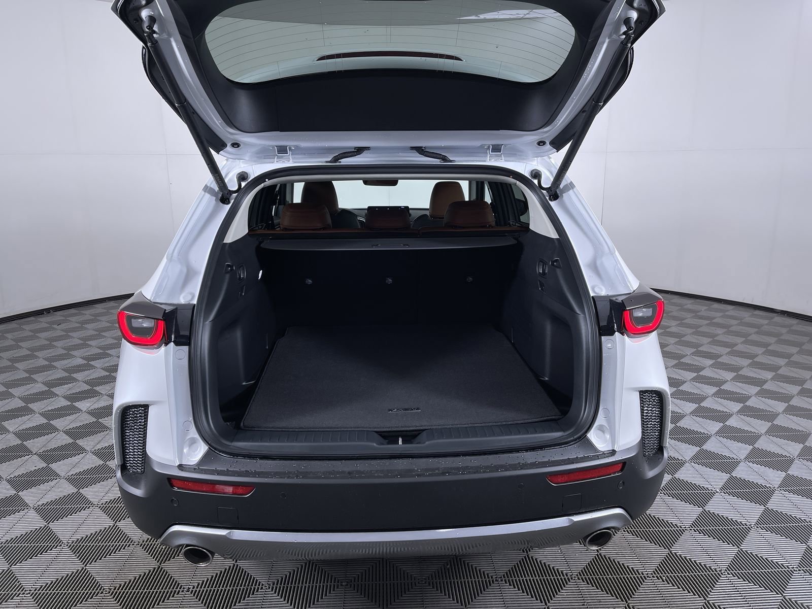 New 2026 Wind Chill Pearl Mazda 2.5 Turbo image 23