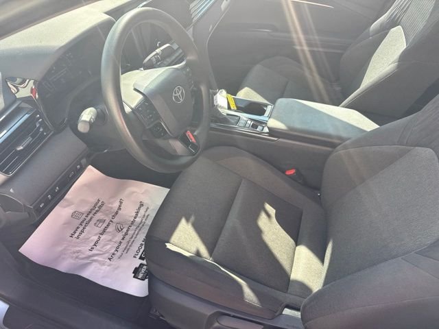 Used 2025 Silver Toyota LE image 24