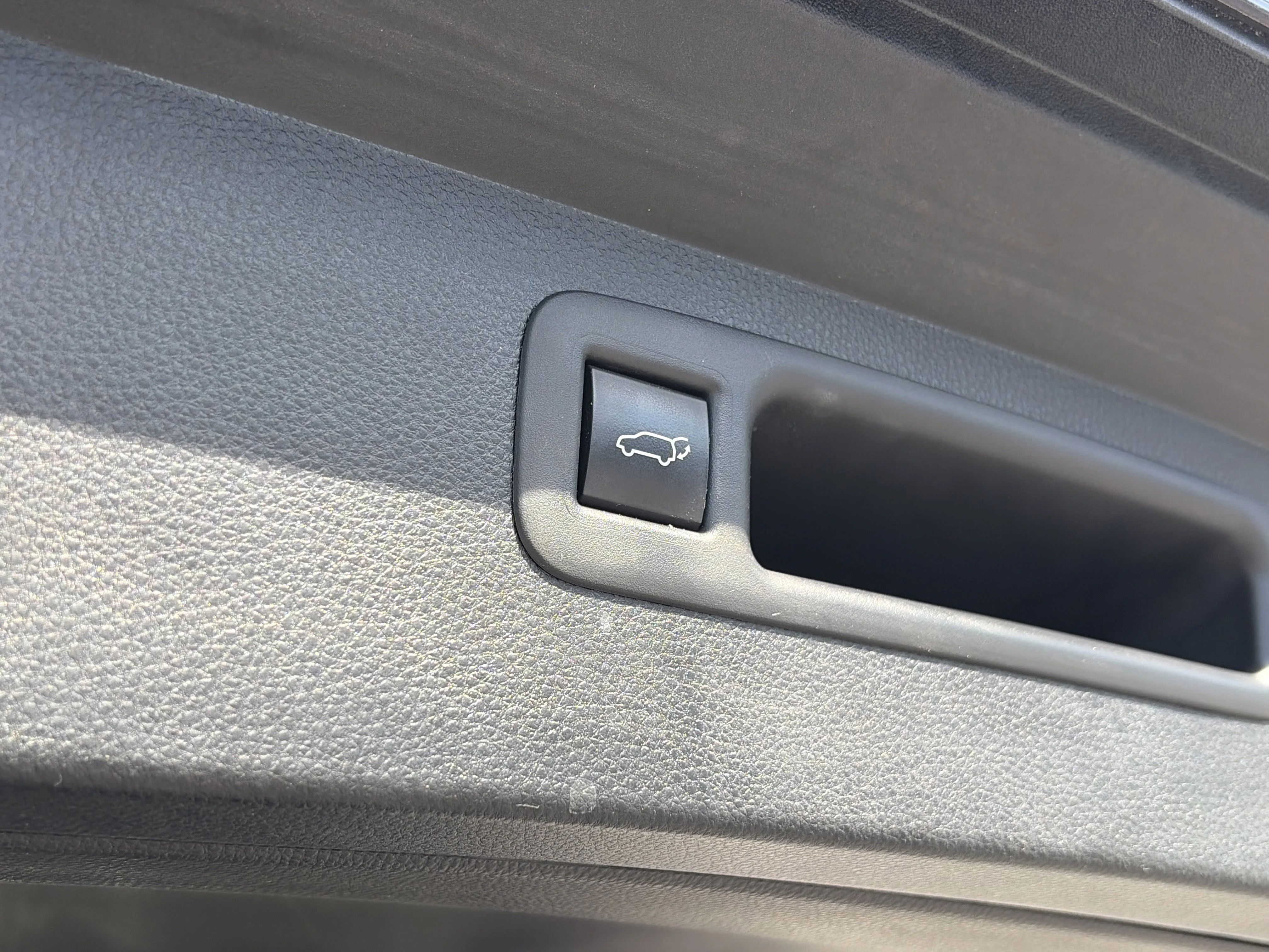 2022 Toyota Highlander XLE - Photo 33