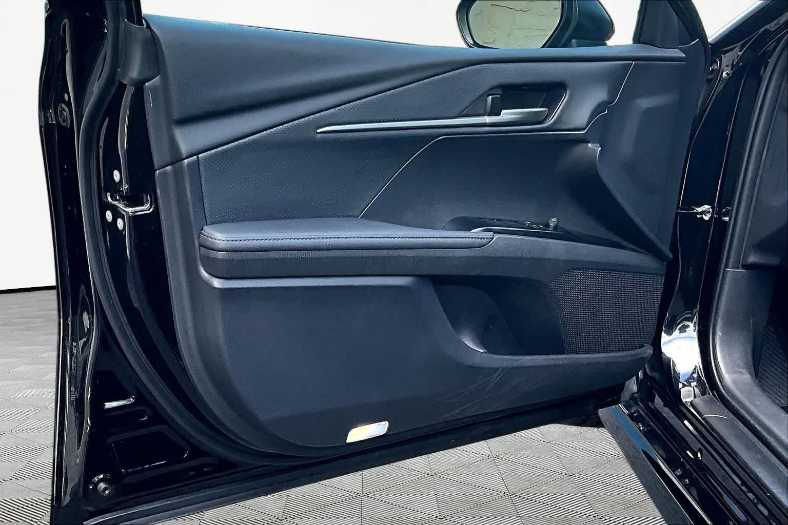 Used 2025 Midnight Black Metallic Toyota XSE image 22