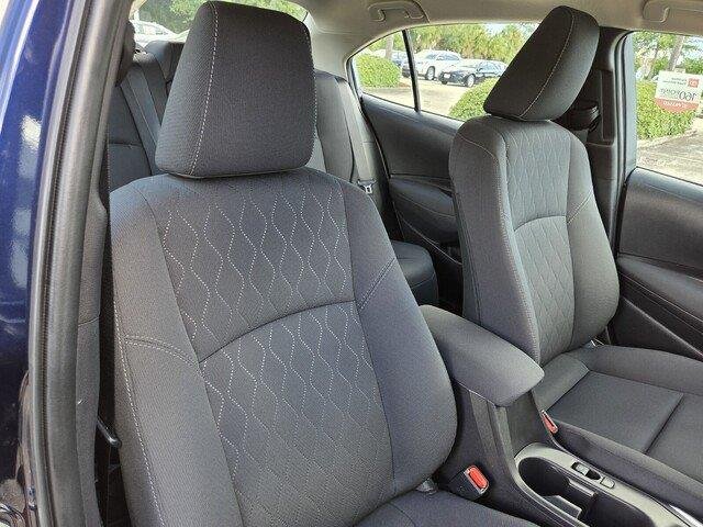 Used 2025 Blueprint Toyota LE image 28