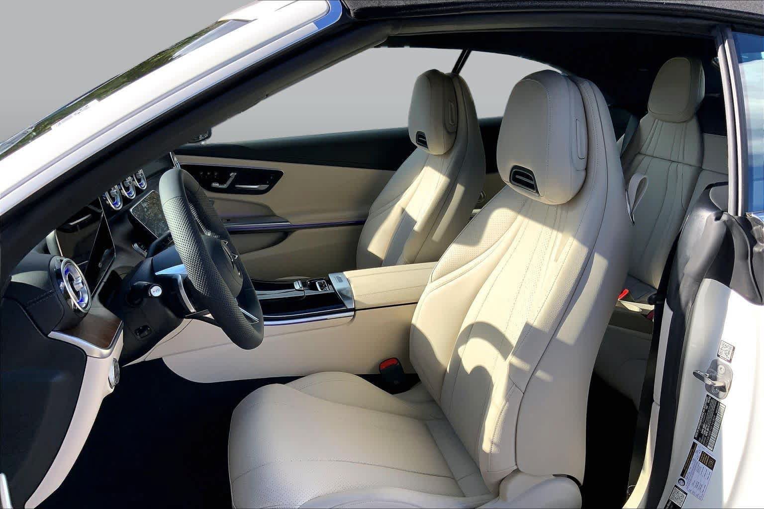 New 2027 Polar White Mercedes-Benz CLE 450 image 12
