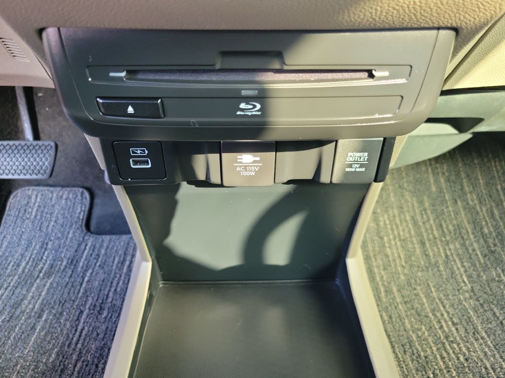 2024 Honda Odyssey Elite - Photo 39