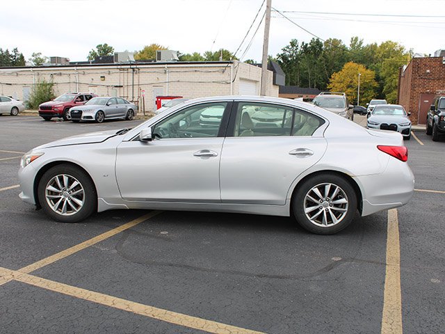 Used 2014 Liquid Platinum INFINITI Premium image 7