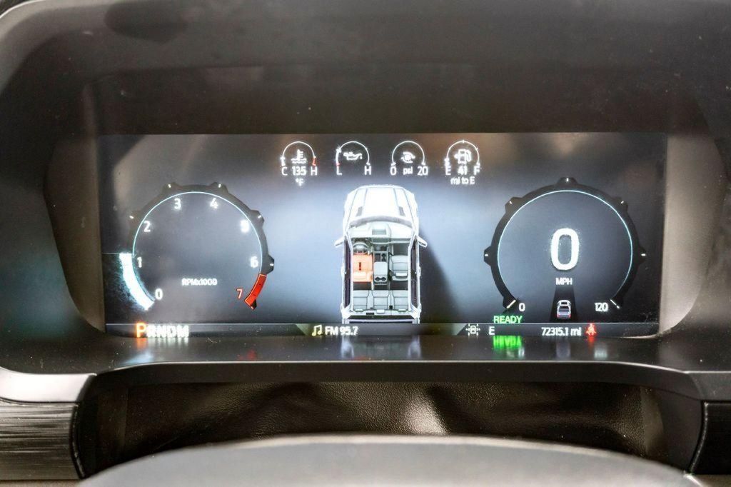 Used 2024 Silver Ford XLT image 22