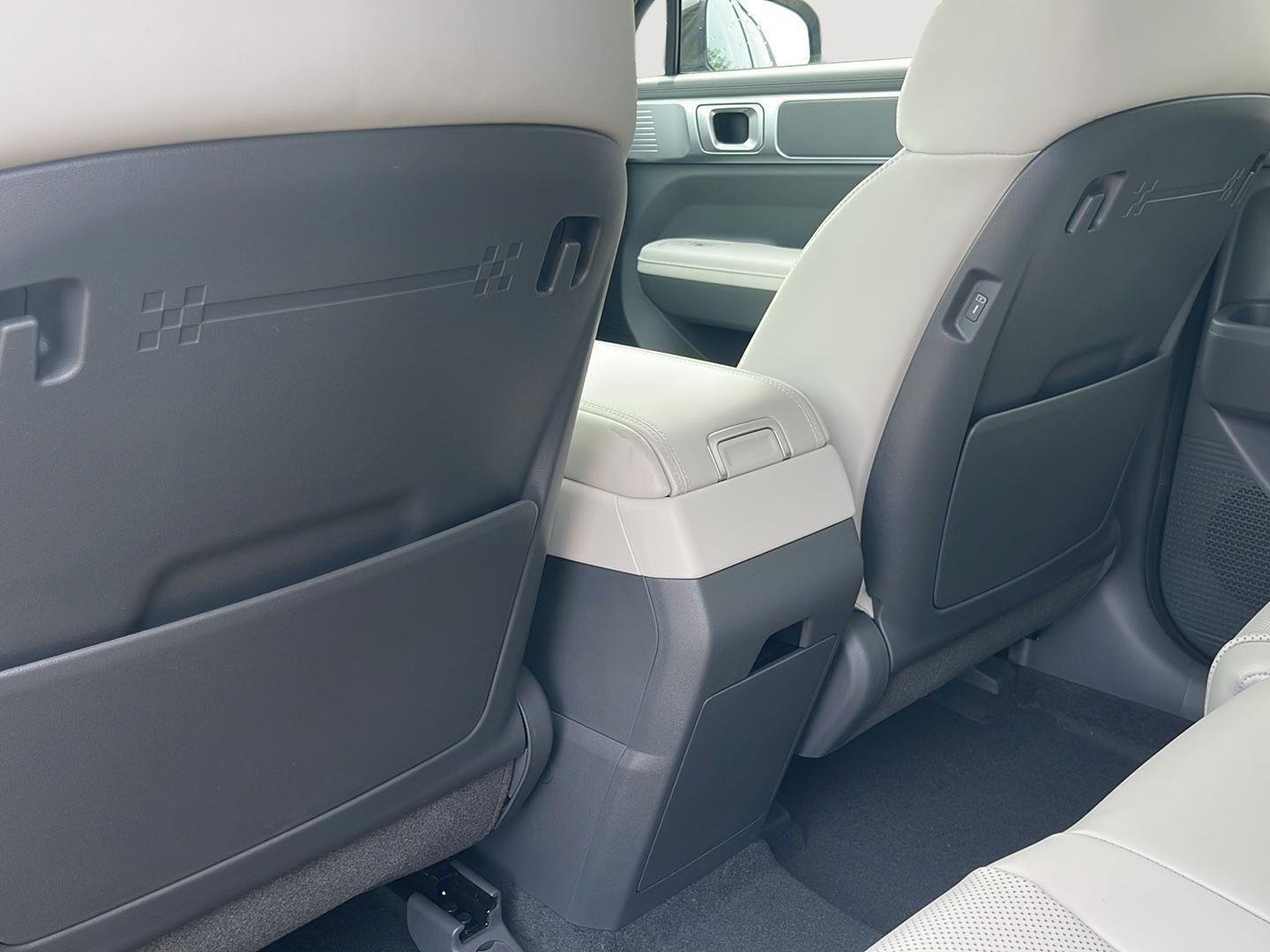 New 2026 Rockwood Green Hyundai SEL AWD image 19