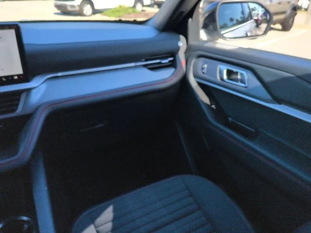 New 2026 Space White Metallic Ford ST-Line image 17