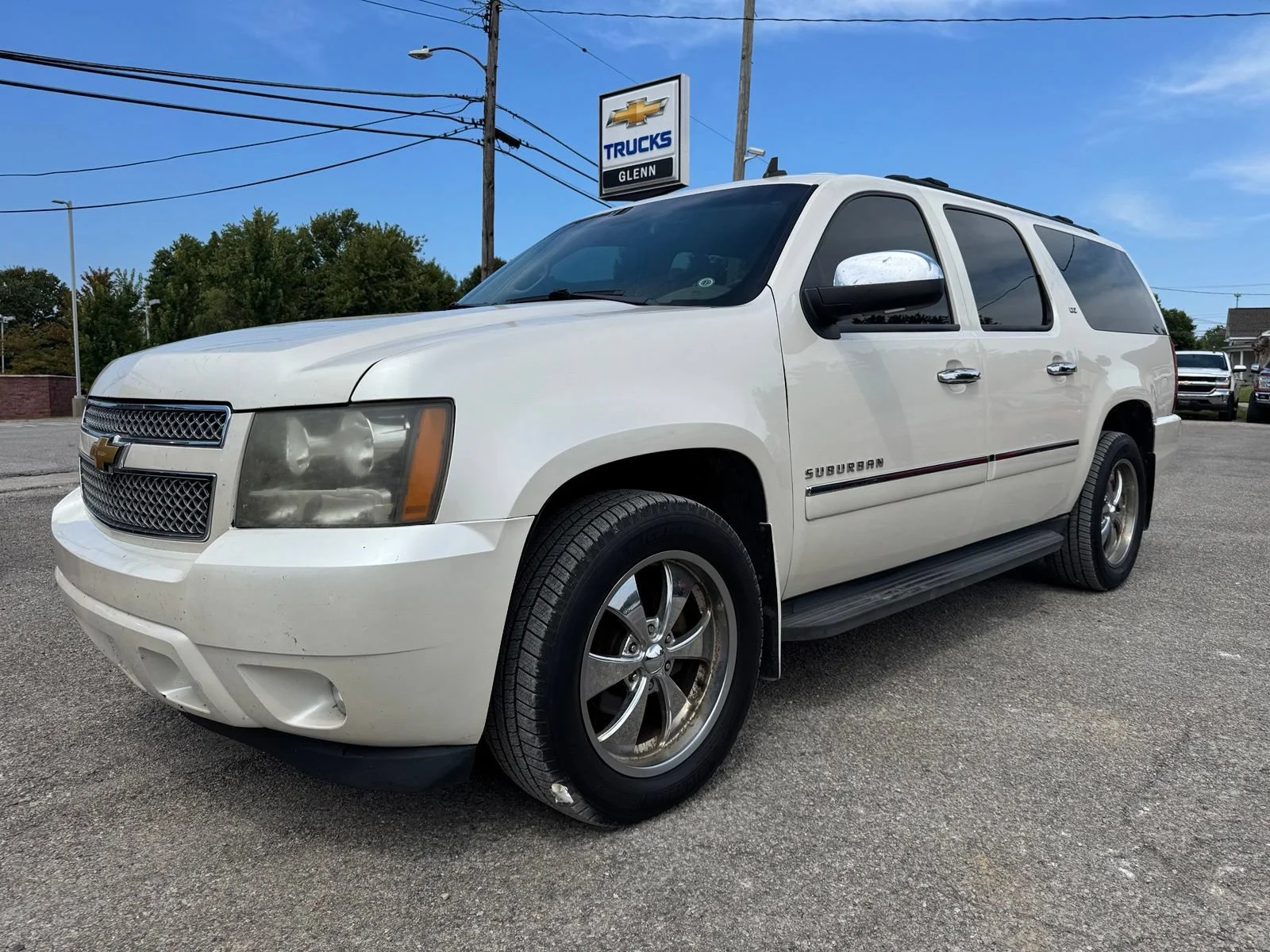 Used 2012 Chevrolet Suburban LTZ with VIN 1GNSKKE70CR103463 for sale in Eminence, KY