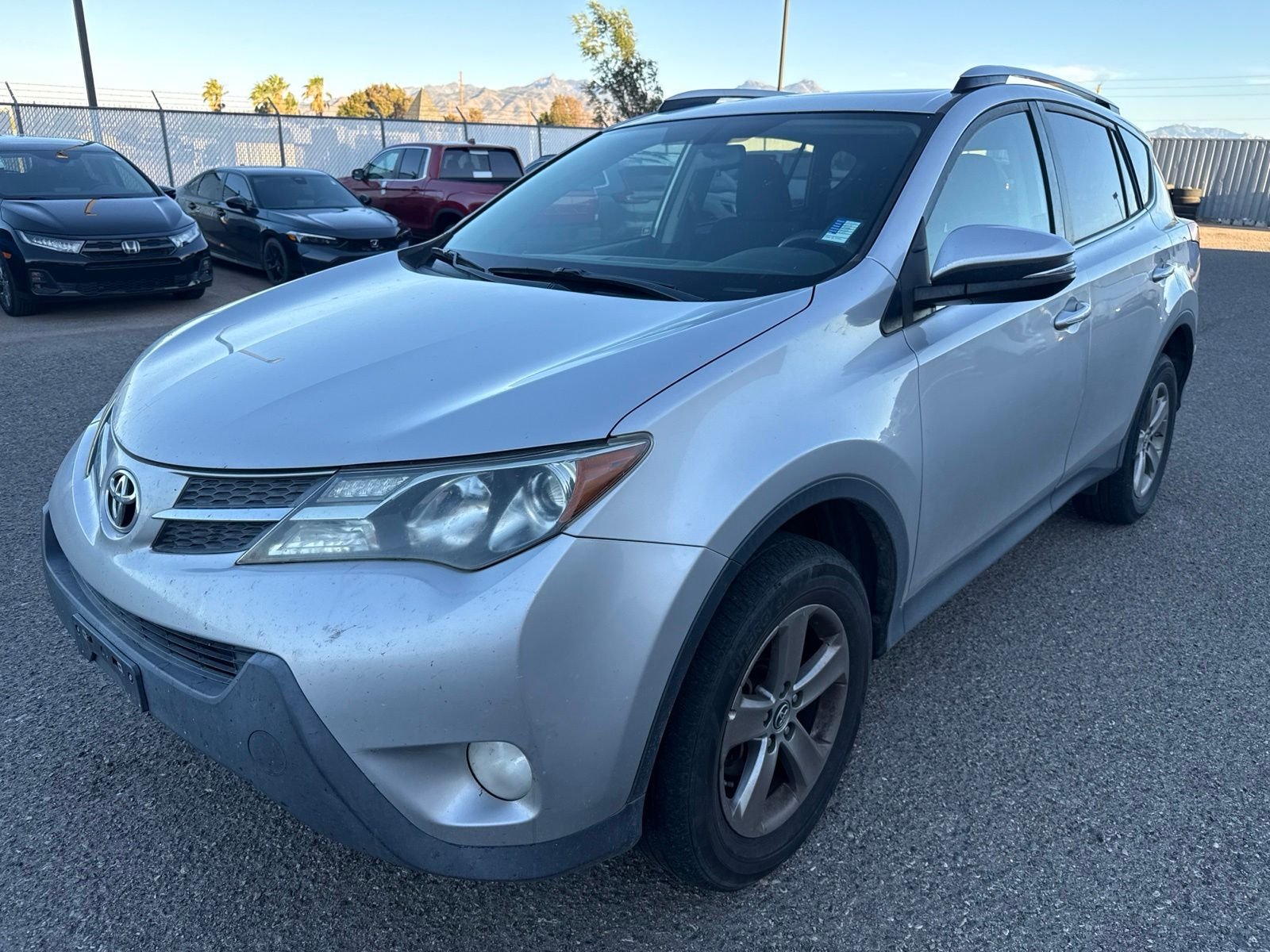 Used 2015 Classic Silver Metallic Toyota XLE image 1