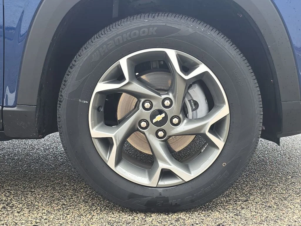2024 Chevrolet Trax LT - Photo 34