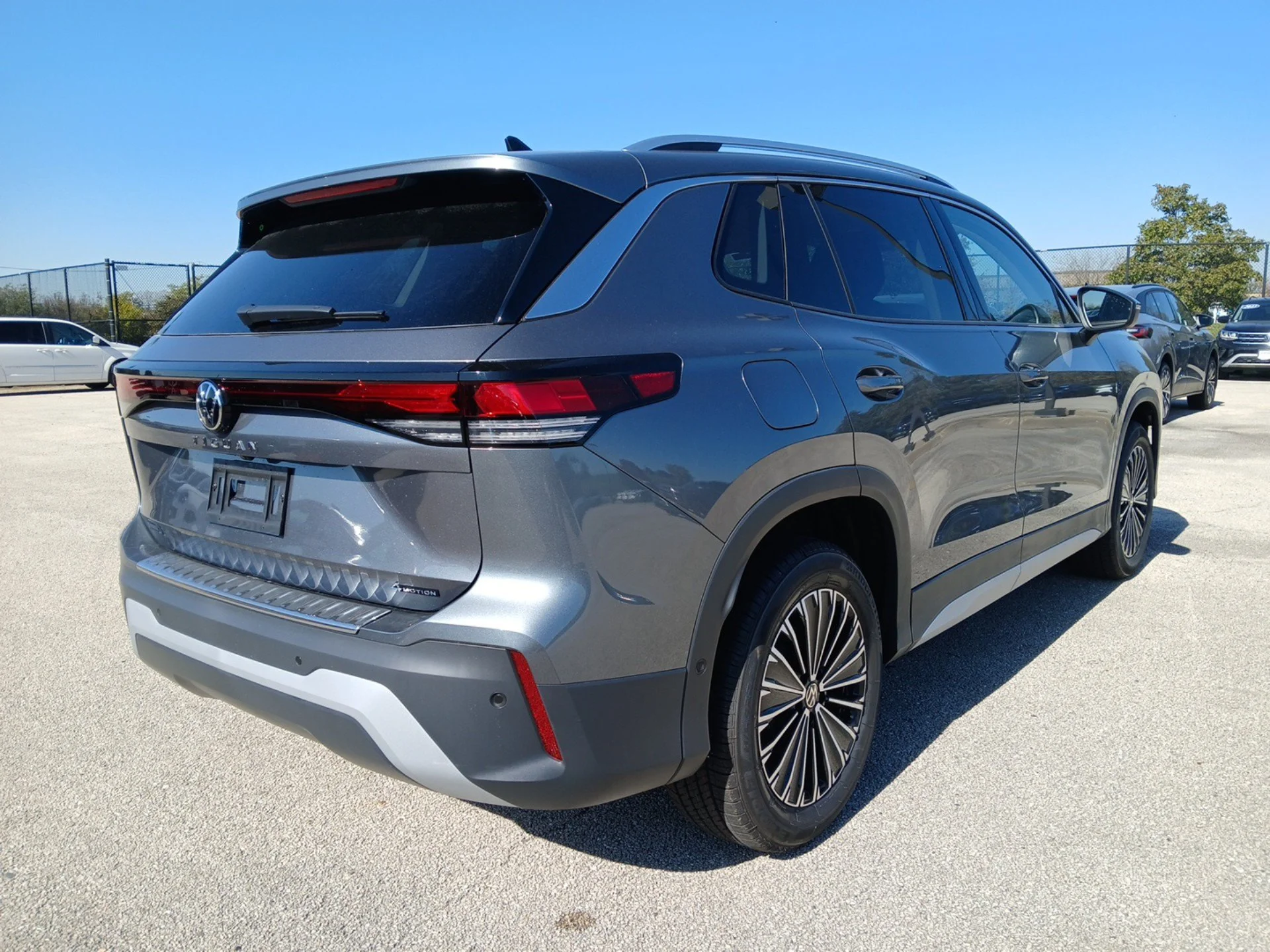 New 2026 Platinum Gray Metallic Volkswagen S image 4