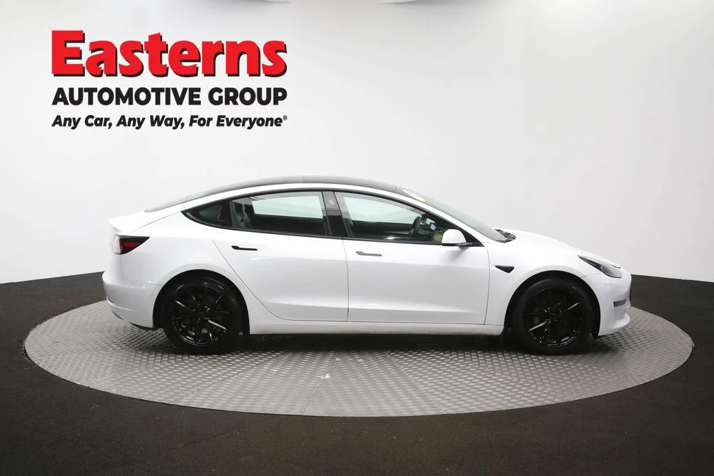 Used 2022 White Tesla Long Range image 39