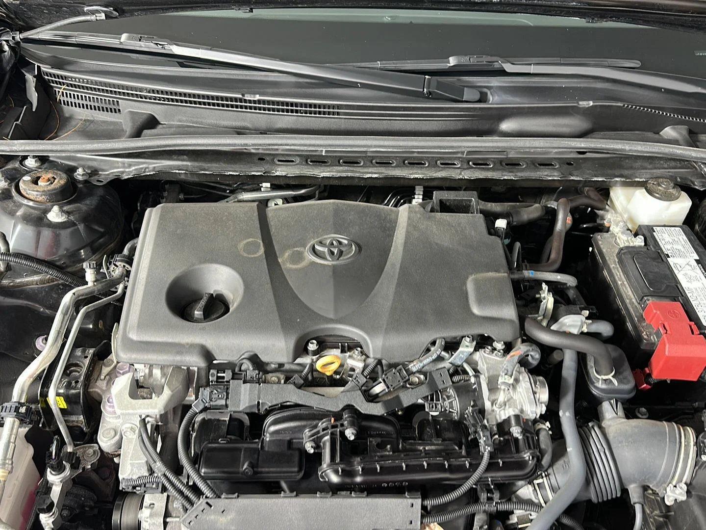 Used 2023 Midnight Black Metallic Toyota XLE image 25