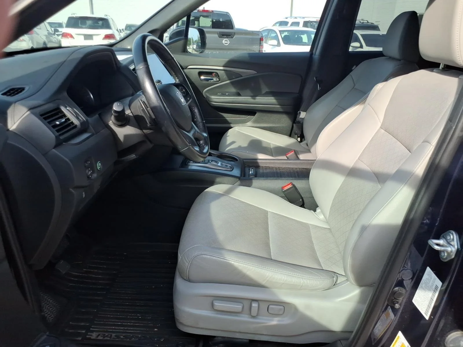 Used 2021 Obsidian Blue Pearl Honda EX-L image 11