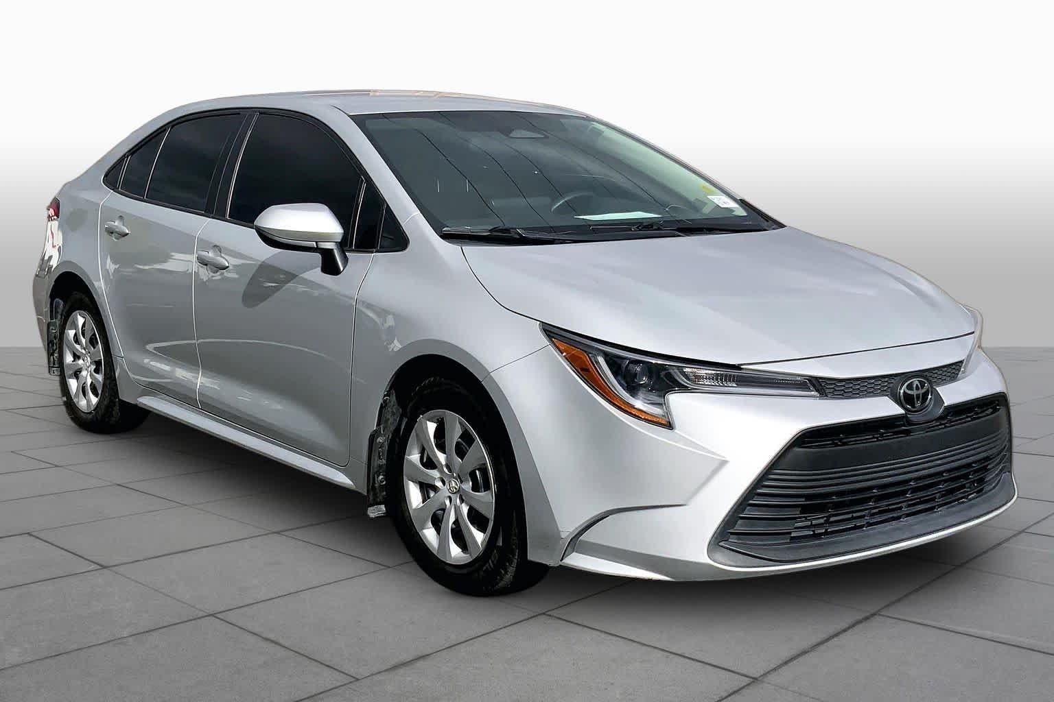 Used 2024 Classic Silver Metallic Toyota LE image 3