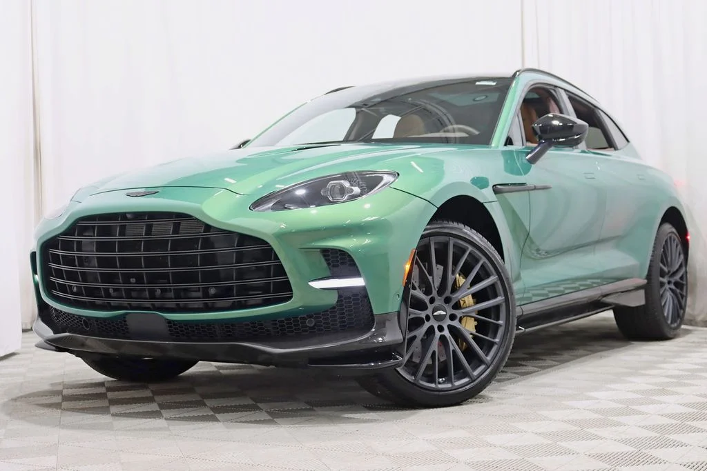 2023 Aston Martin DBX 707